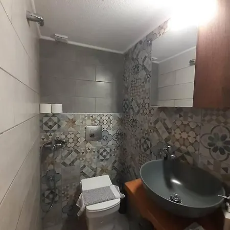 Polichrono Studio Polikhronon